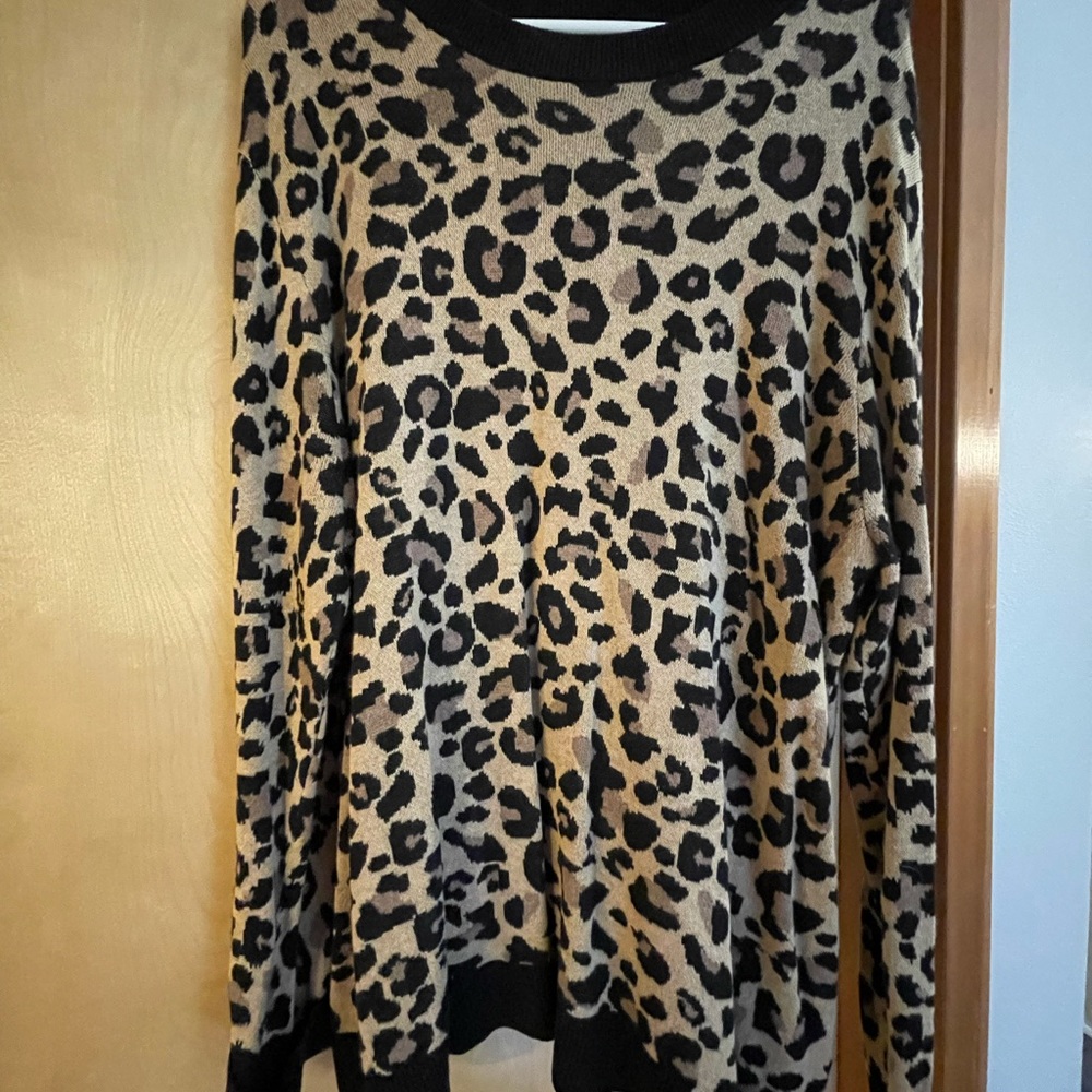 🐾AVA & VIV🐾 Leopard Print Sweater